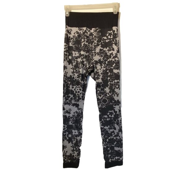 Krimson Klover Women’s XS/S Seamless Leggings & Top Tracksuit Base Layer EUC - Picture 9 of 15